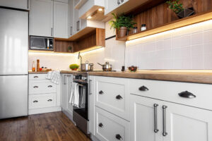 how to choose the led strip lights for kitchen cabinets